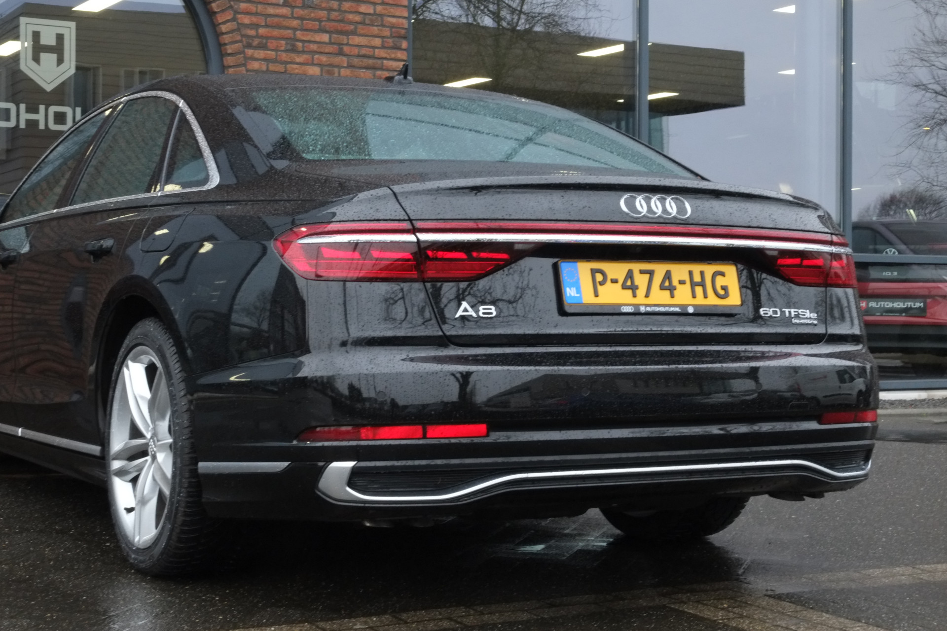 42649585-18.jpg